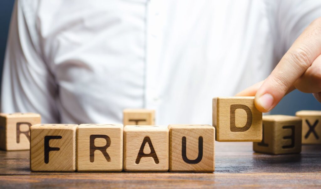Мошенничество в Италии – адвокат по мошенничеству в Италии - comment eviter fraude entreprise